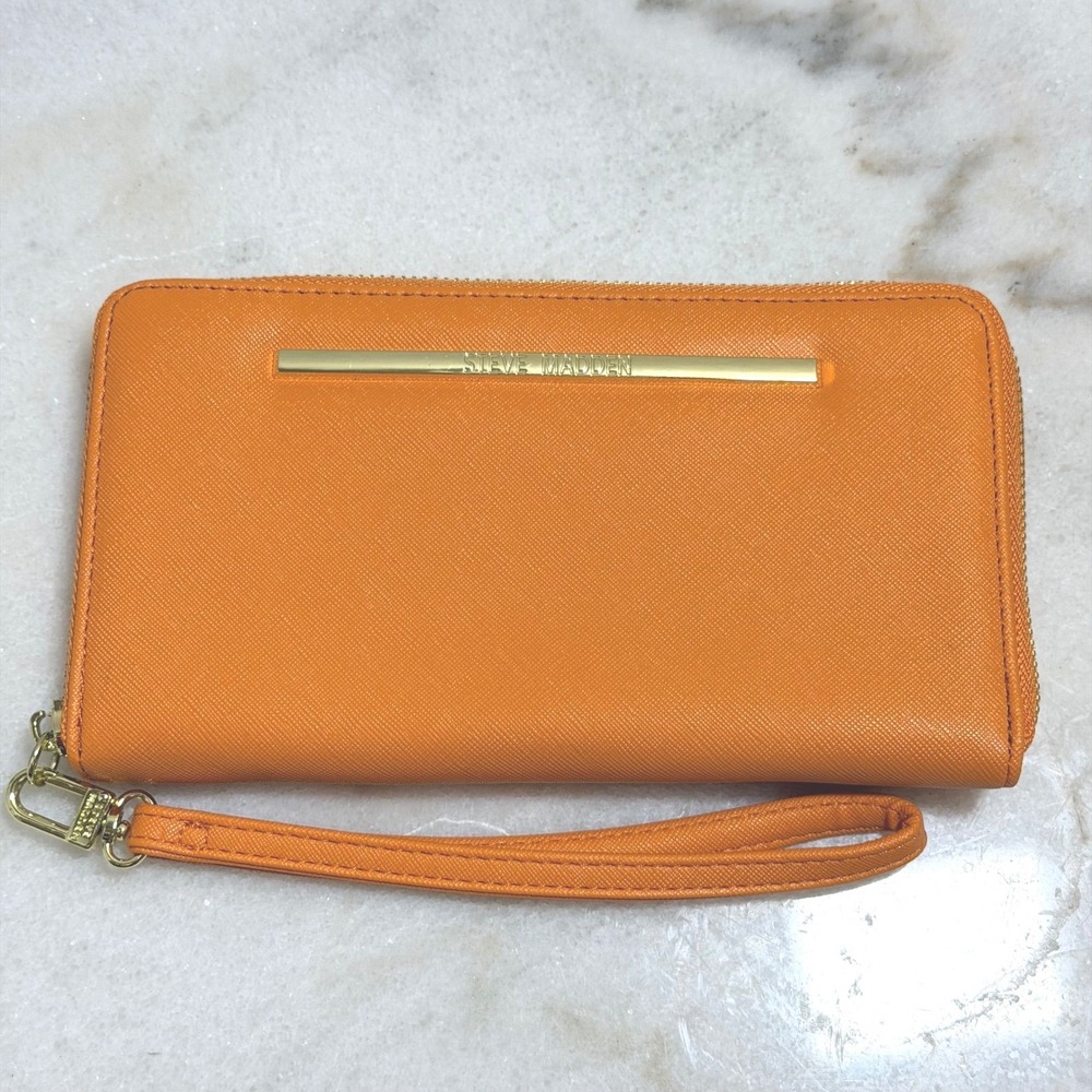 Steve Madden Orange Saffiano Zip Around Wristlet Wallet Gold Hardware NWOT